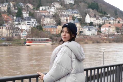 提供高中生物服務的專家陳澤葳