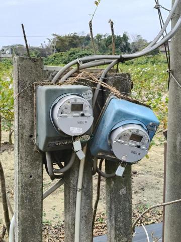 瑋成水電裝修工作室 - 施工前：電表箱更換