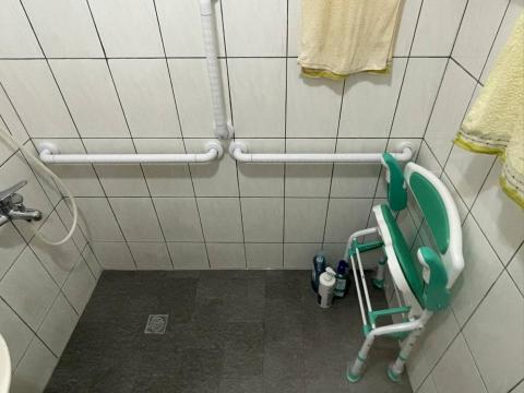 可能設計有限公司 - 安裝扶手+鋪設防滑地板after 可能設計有限公司 - 安裝扶手+鋪設防滑地板after