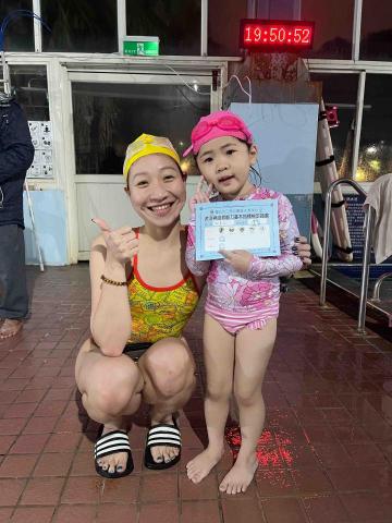 貓貓教練/幼兒兒童成人游泳d(^_^o) - 