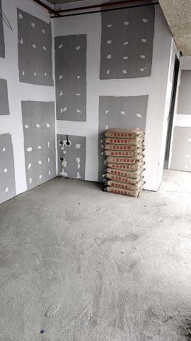 阿驊師 - 支援進料水泥放置指定位置