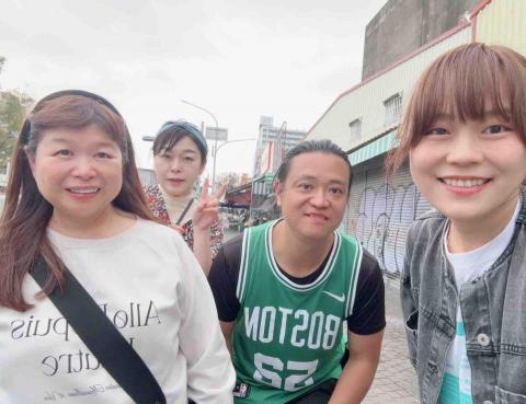 日文隨行口譯-尼可拉斯 - 