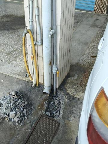 瑋成水電裝修工作室 - 施工後：水錶進水管斷裂，改明管