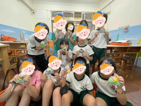 Vivian Chen - 節慶活動手作+英語故事觀賞