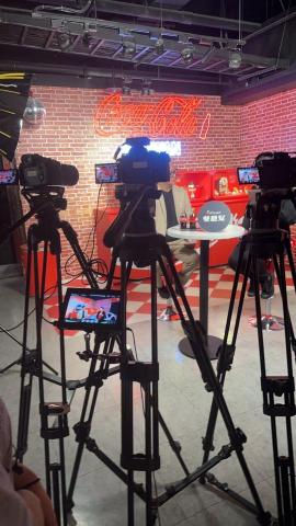 HonMovie - MengHonLee - 可口可樂三機錄影,收音