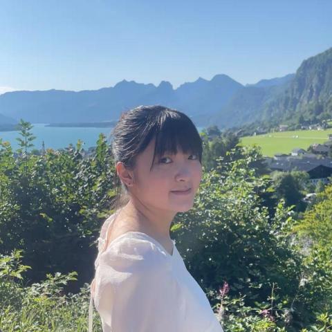 李宥君 李宥君
