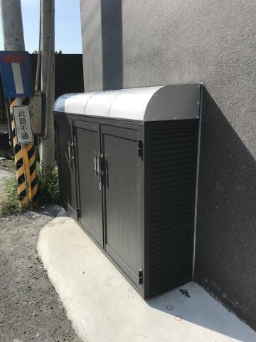 弘乙鋁門窗行 - 馬達箱。透氣、防水