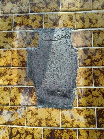 瑋成水電裝修工作室 - 施工後：外牆內水管被電鑽鑽洞