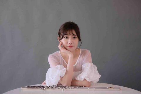 飯ヶ谷翔子/長笛老師 - 