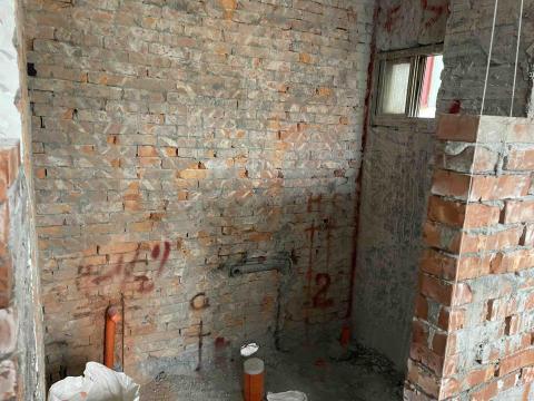 陳柏華 - 台中市龍井區遠東街191巷5號
廁所打石工程