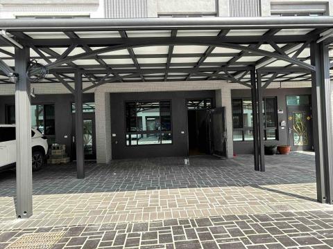 弘乙鋁門窗行 - 