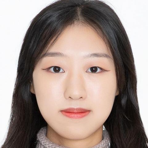 提供韓文服務的專家Sharon