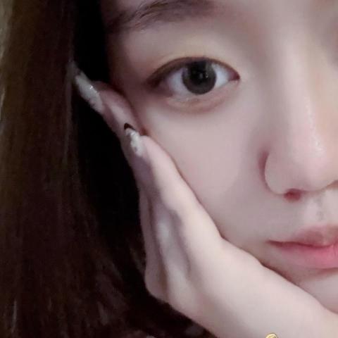 提供和美服務的專家枝枝手繪