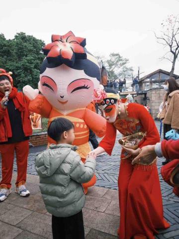 周昱葶 - 在宜蘭傳藝中心參與演出