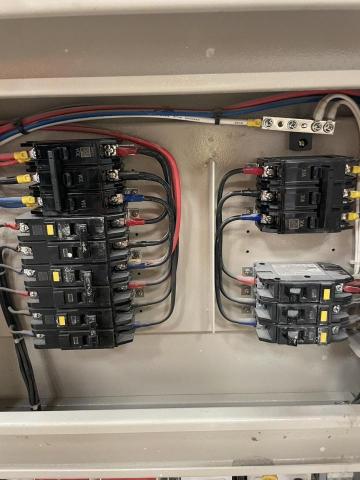 鴻面水電 - 臨時電路迴路配置 鴻面水電 - 臨時電路迴路配置