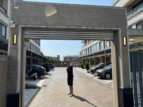 阿賢 - 龍井拱門防水壁燈-114-08-16