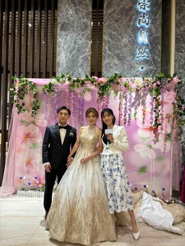 夏蕊全方位活動主持 /全方位活動企劃/場地佈置/水中模特兒 - 婚禮主持