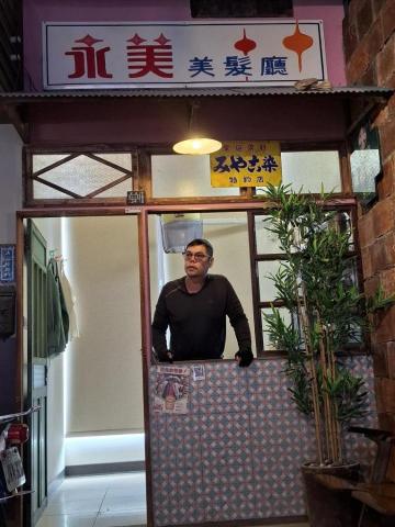 防水抓漏 ( 龍翔 ) 防水抓漏 ( 龍翔 )