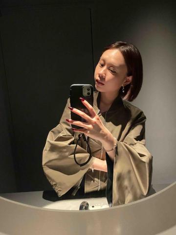 提供舞會禮服台北服務的專家Joye chou