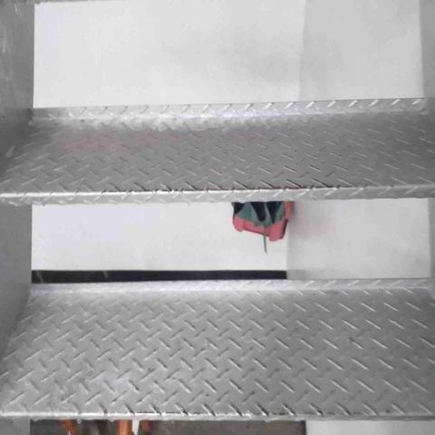 涂鴻志 - 清洗後