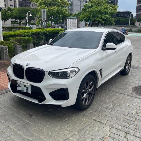 提供接送司機服務的專家飛哥