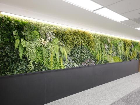 榆果傢飾 - 商務空間擬真植生牆設計