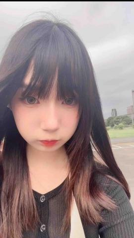 張亞涵 張亞涵