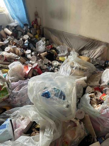 任真清運 - 清運中