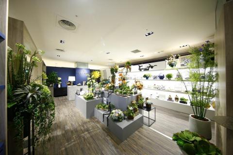 榆果傢飾 - 榆果專櫃
台北信義區新光三越A4館4樓