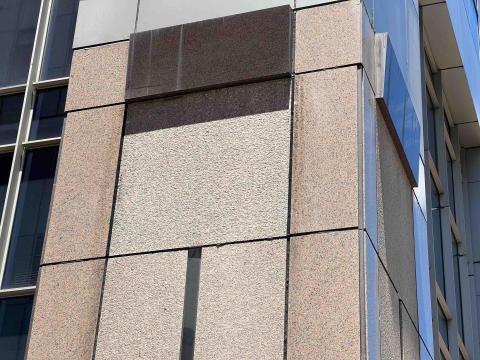 嶄鑫工程 - 辦公大樓外牆石材回裝加固 矽利康填縫 完工