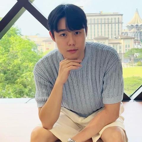 提供法律师服務的專家Arthur