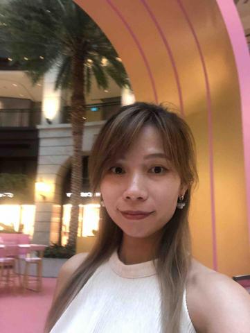 提供舞會禮服出租服務的專家CLAIRE