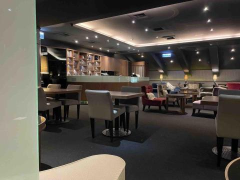 鋒坤有限公司 - 