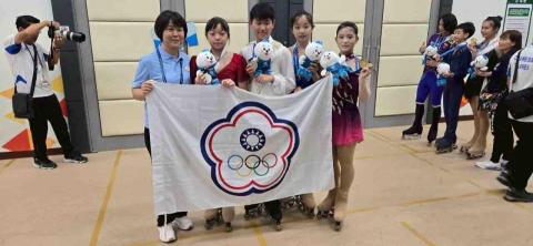 卡蜜兒花式溜冰隊 - 