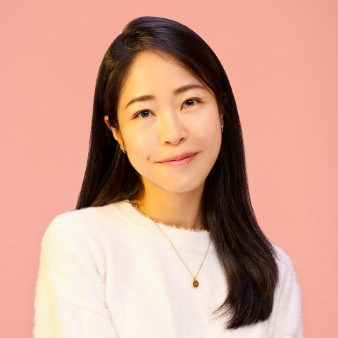 洪敬雯 Winny 洪敬雯 Winny