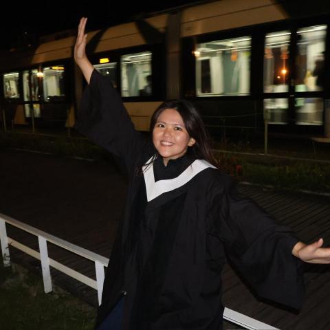 提供行動式教學服務的專家簡廷芝