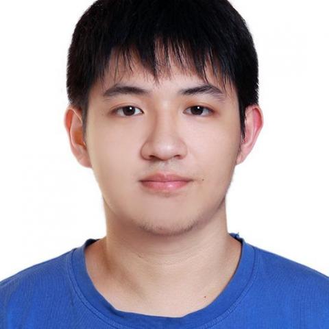 提供皮包店服務的專家蔣中揚