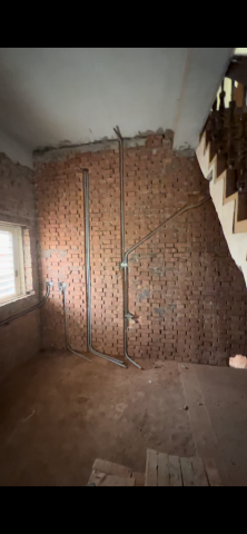 劉佳旻 - 舊屋翻修管路重新配置