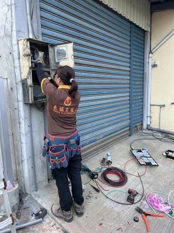 劉佳旻 - 電錶施作