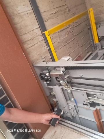 永川盛電梯 - 清潔保養 永川盛電梯 - 清潔保養