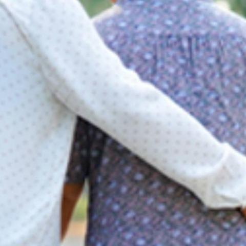 提供寄養照護服務的專家周若罌