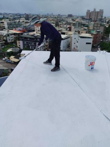 名虹室內外油漆，壁癌處理，屋頂外牆防水工程，外牆石頭漆防水美 - 