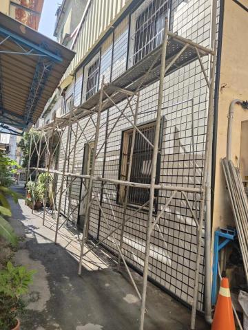 銓安工程行 - 舊牆貼橫式壁板