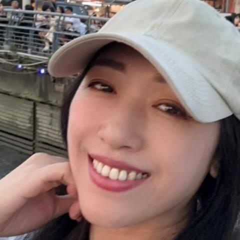 提供地毯送洗台北服務的專家Vivi