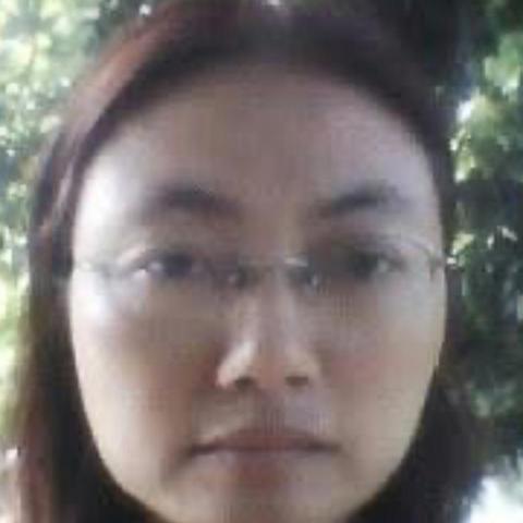張怡萱 張怡萱