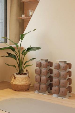 MENVIA質感雕塑工作室-Trainer_Ｍandy - 結合器材與植栽，運動也能充滿療癒。