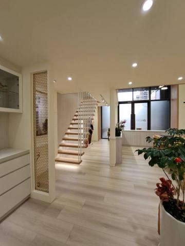 陳晏緹 - 新竹市某建築公司接待中心設計