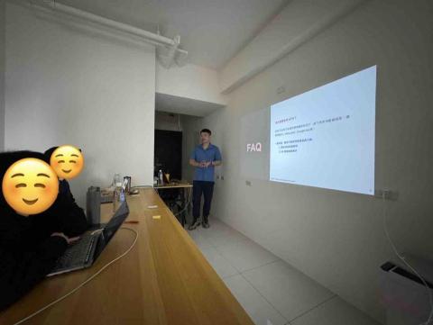 鍾肯尼 - 教學現場