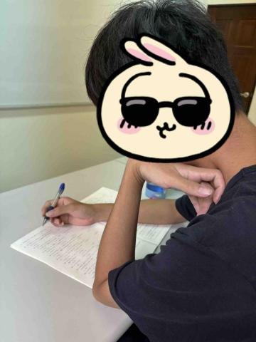 陳昱彤 - 教導學生日文（準備日文檢定N4)