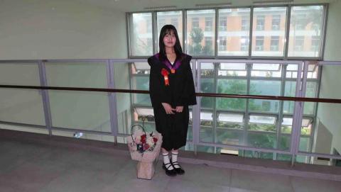 提供sbir範本服務的專家張嫚真